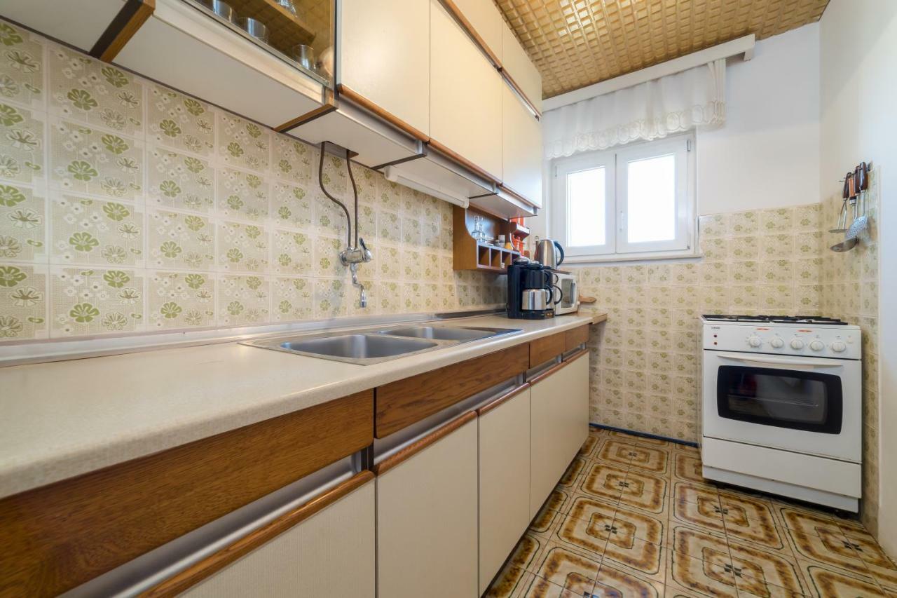 Apartments Jakovcev Betina  Exterior foto
